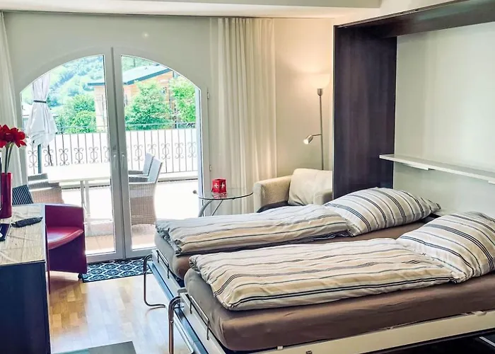 A01 By Interhome * 로이커바드